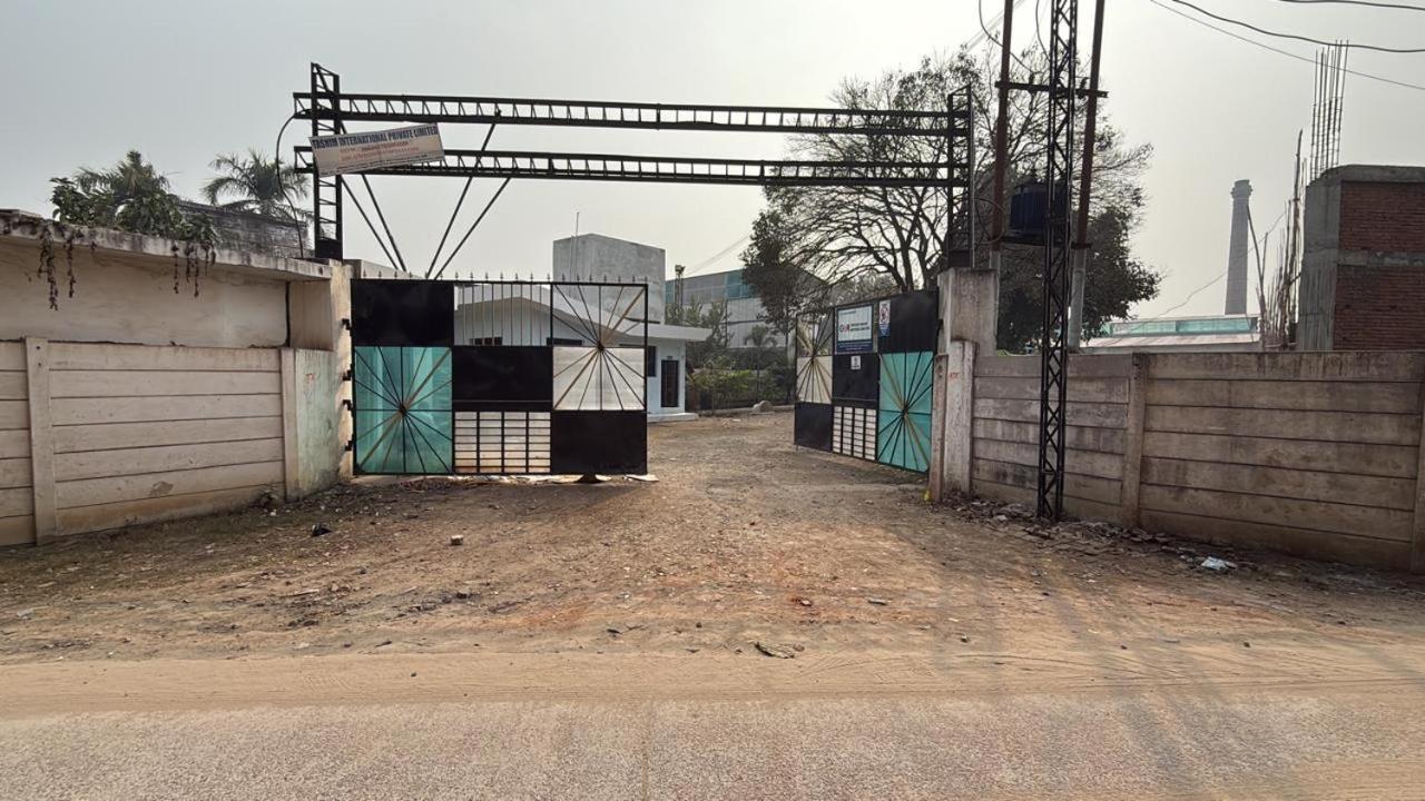 Arail Tent City Kumbh Cottage Mahakumbh -Near Arail Ghat And Naini Station Prayagraj Exterior foto